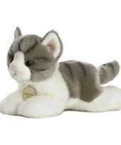 Pluche grijs witte kat poes knuffel 20 cm