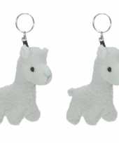 Set van 4x stuks alpaca mini knuffel sleutelhanger 12 cm wit