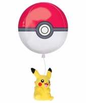 Verjaardagscadeau pokemon pikachu knuffel en pokeball ballon
